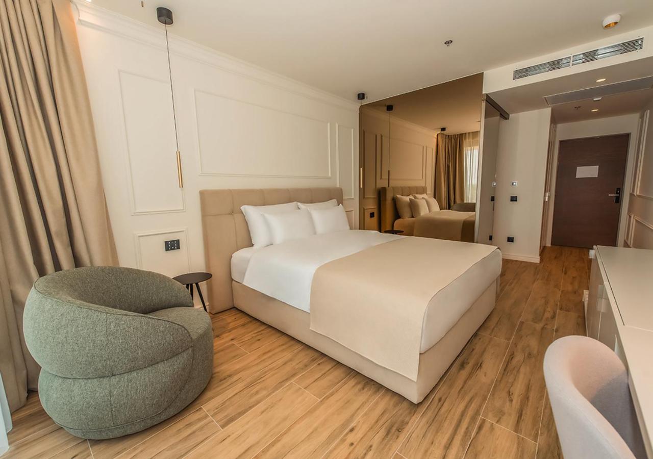 Mirari Boutique Hotel Split Bagian luar foto
